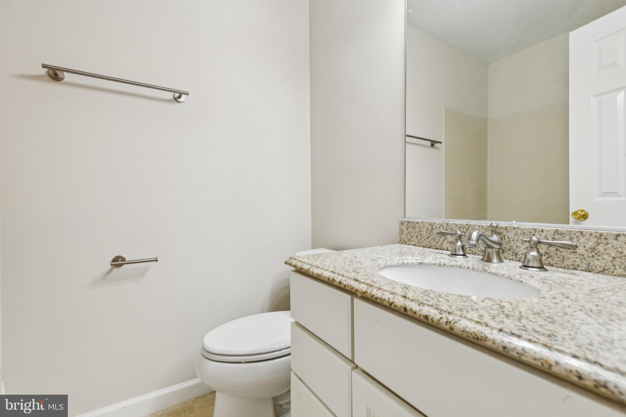 5099 Lands End Ct