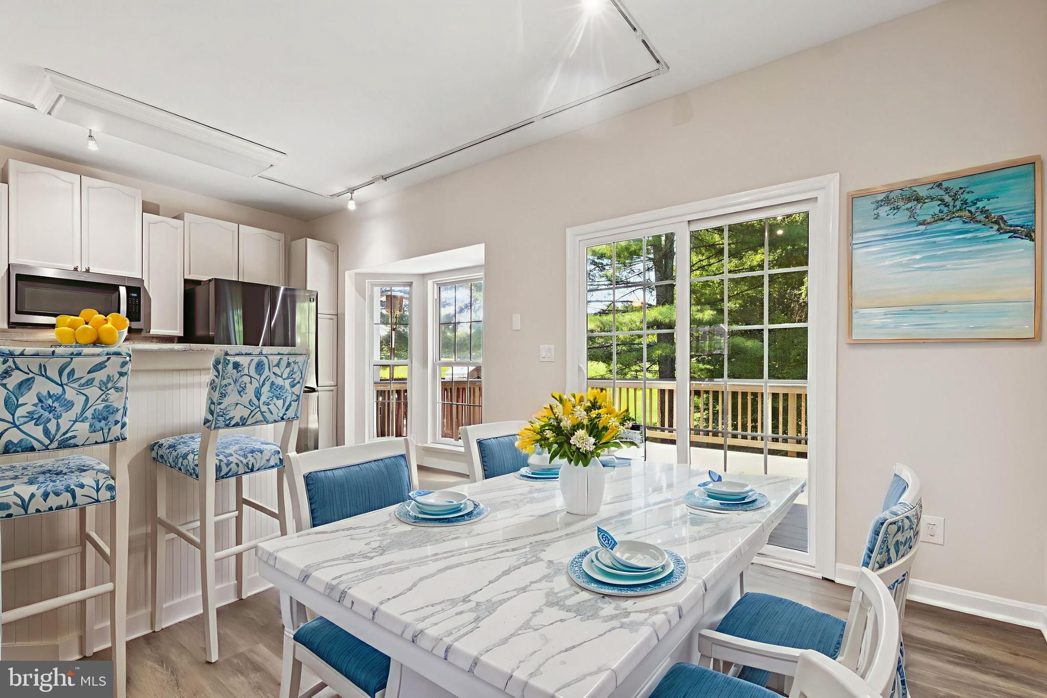 5099 Lands End Ct