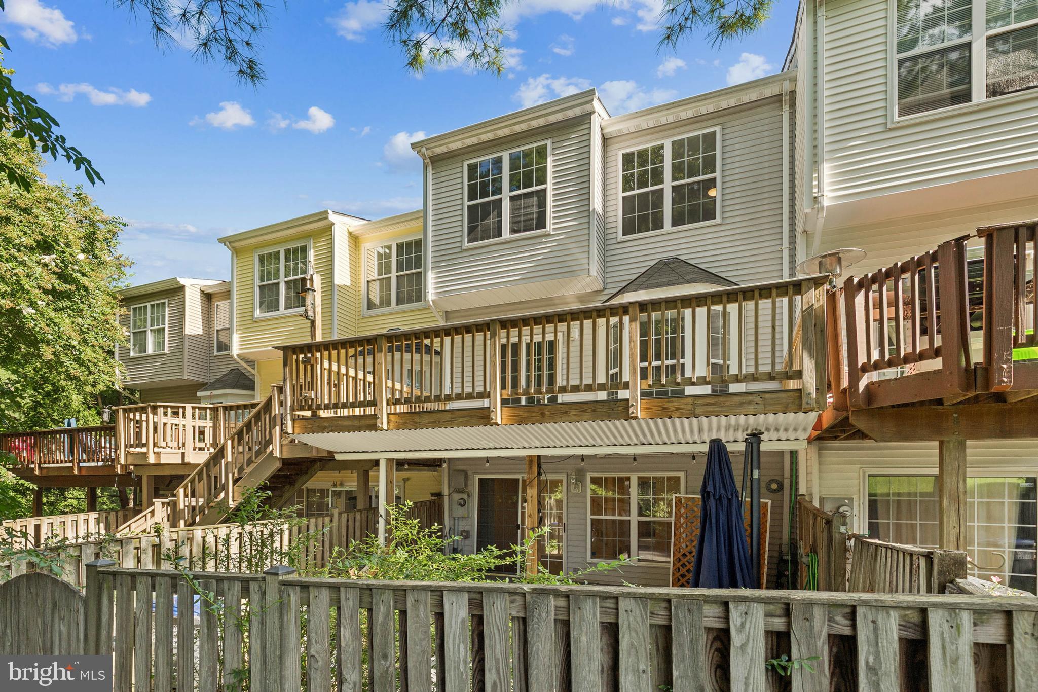 5099 Lands End Ct