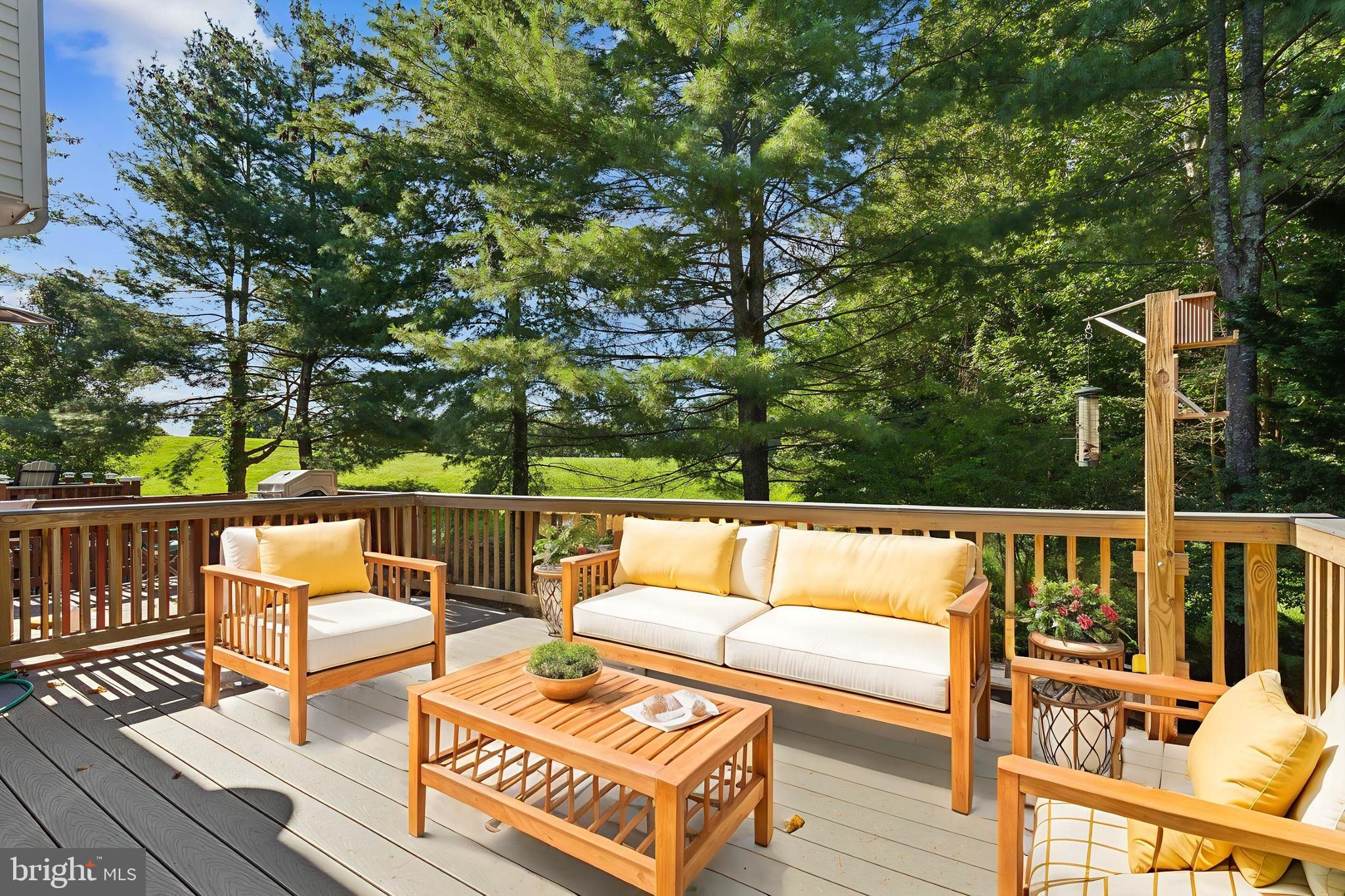 5099 Lands End Ct