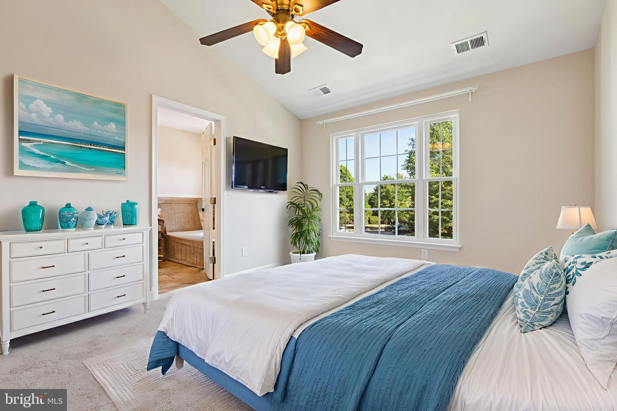 5099 Lands End Ct
