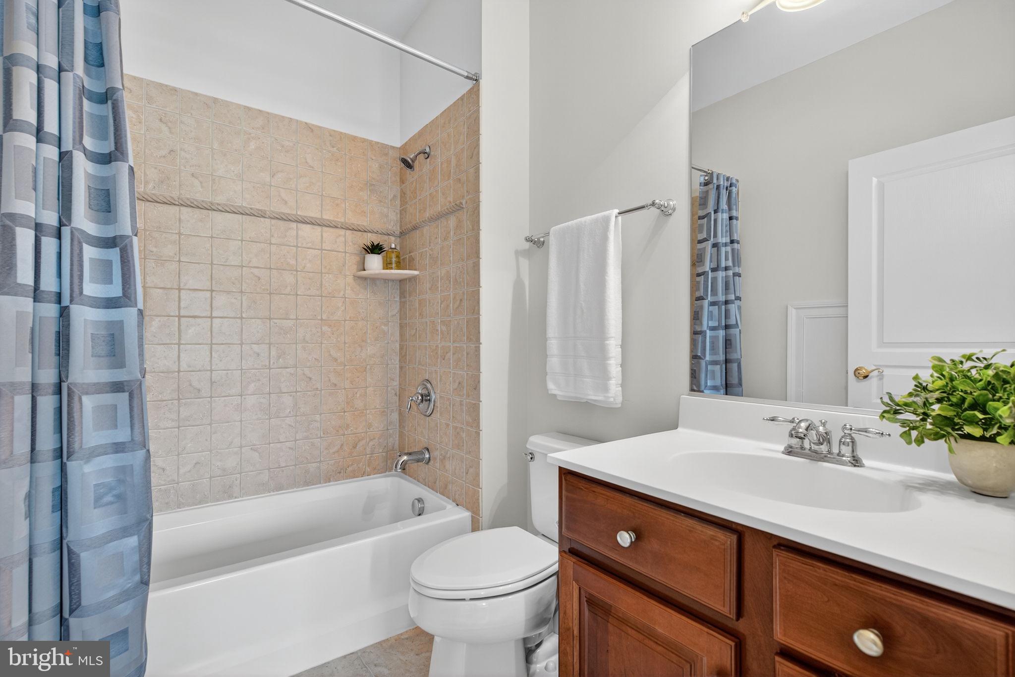 10895 JUSTABOUT FARMS LANE