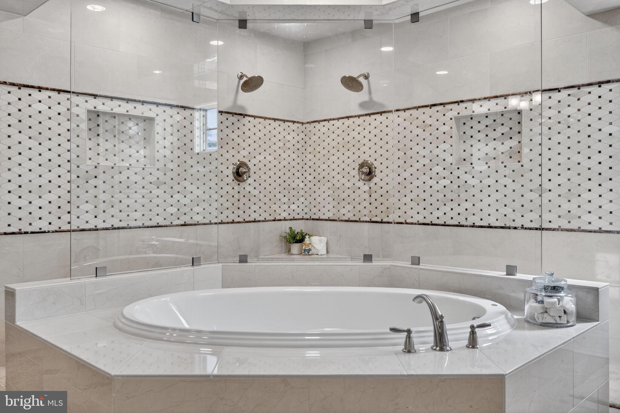 10895 JUSTABOUT FARMS LANE