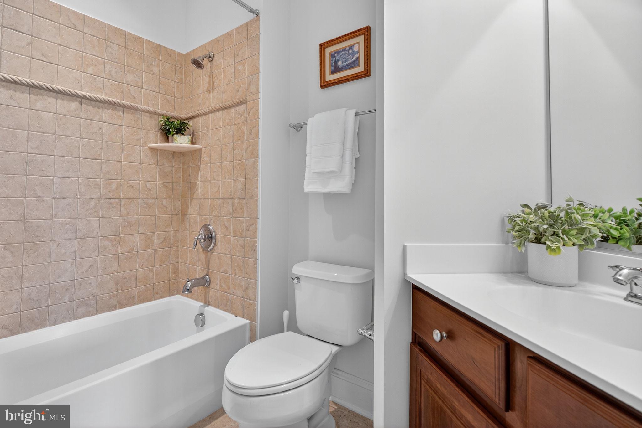 10895 JUSTABOUT FARMS LANE