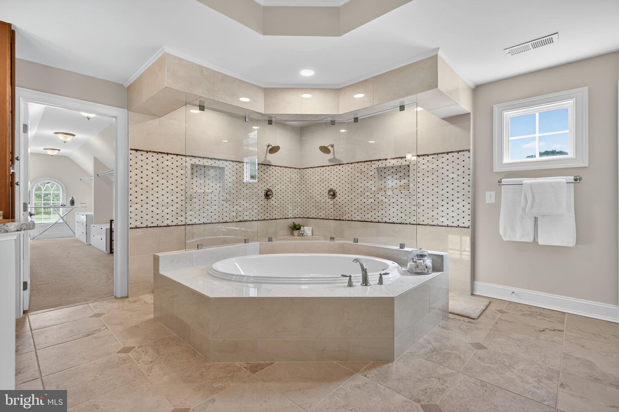 10895 JUSTABOUT FARMS LANE