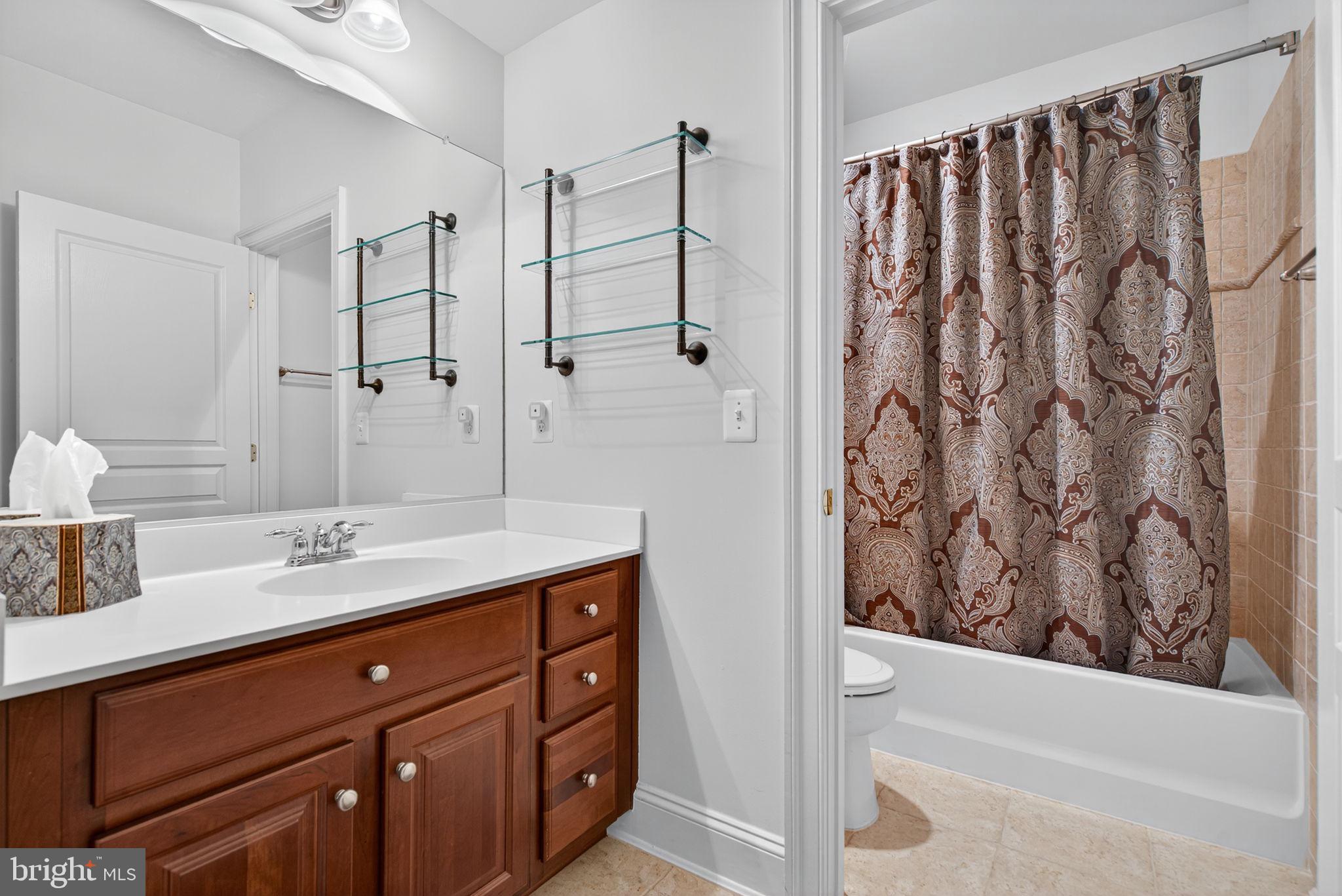 10895 JUSTABOUT FARMS LANE