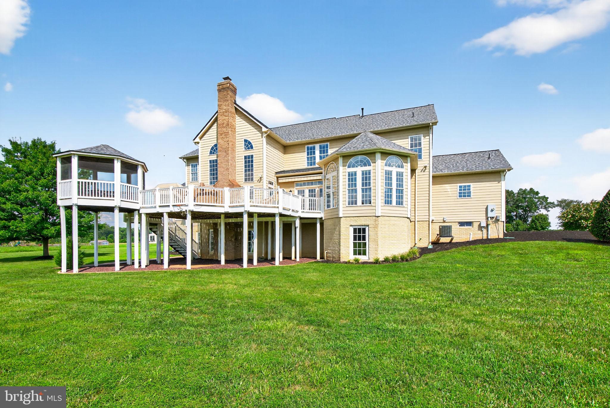 10895 JUSTABOUT FARMS LANE