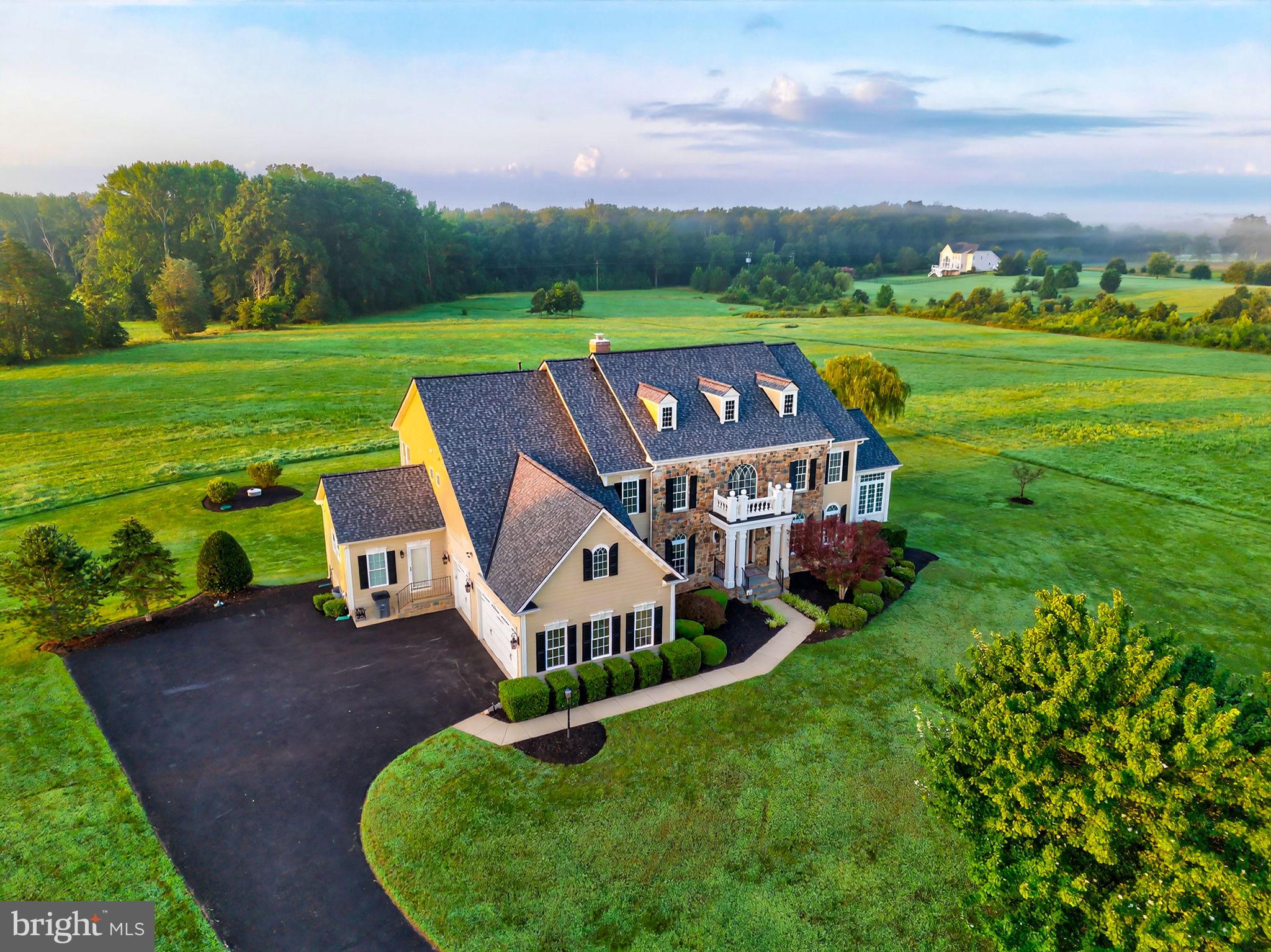 10895 JUSTABOUT FARMS LANE