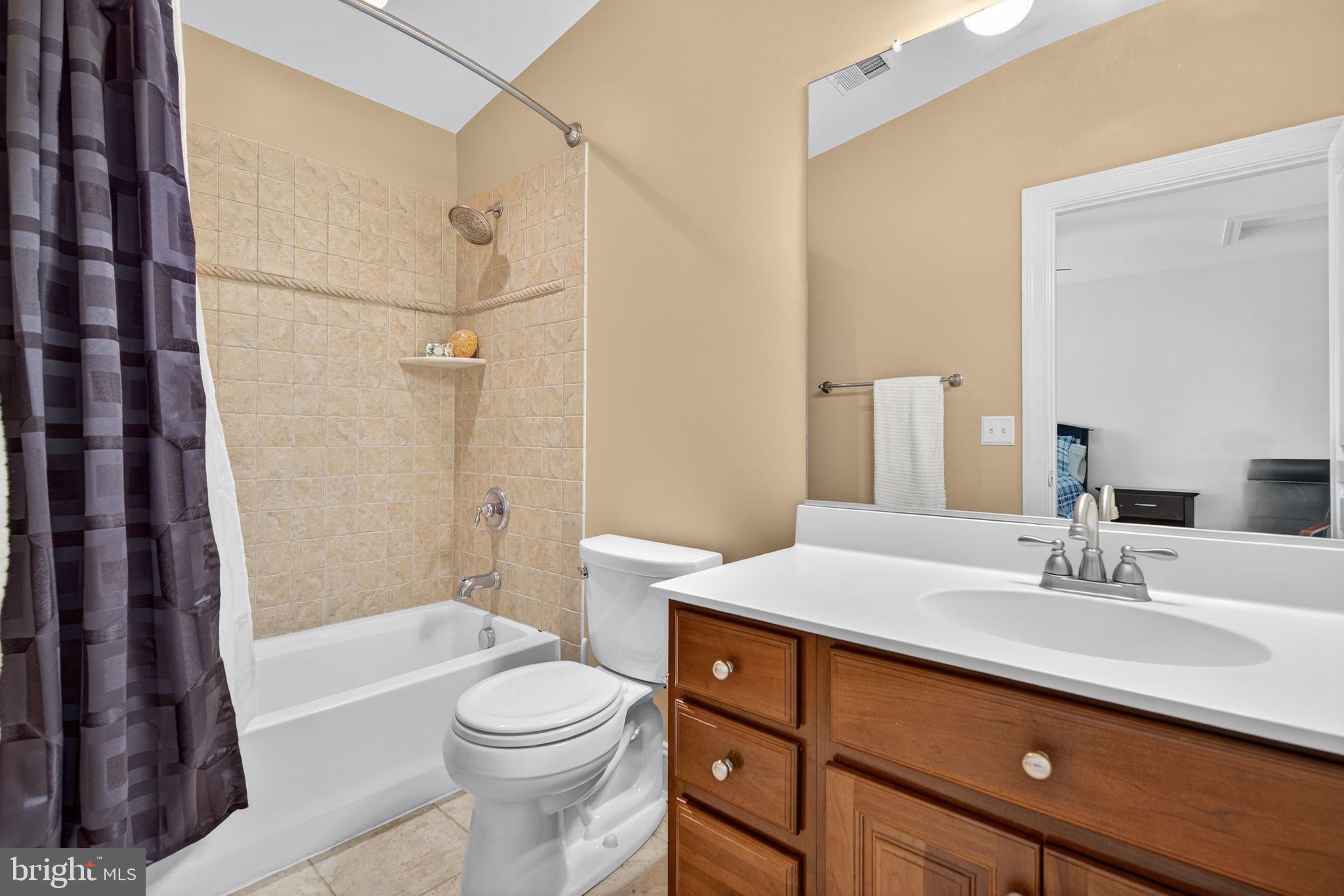 10895 JUSTABOUT FARMS LANE