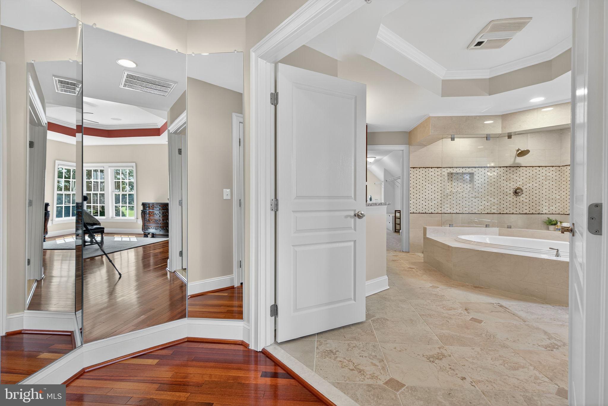 10895 JUSTABOUT FARMS LANE