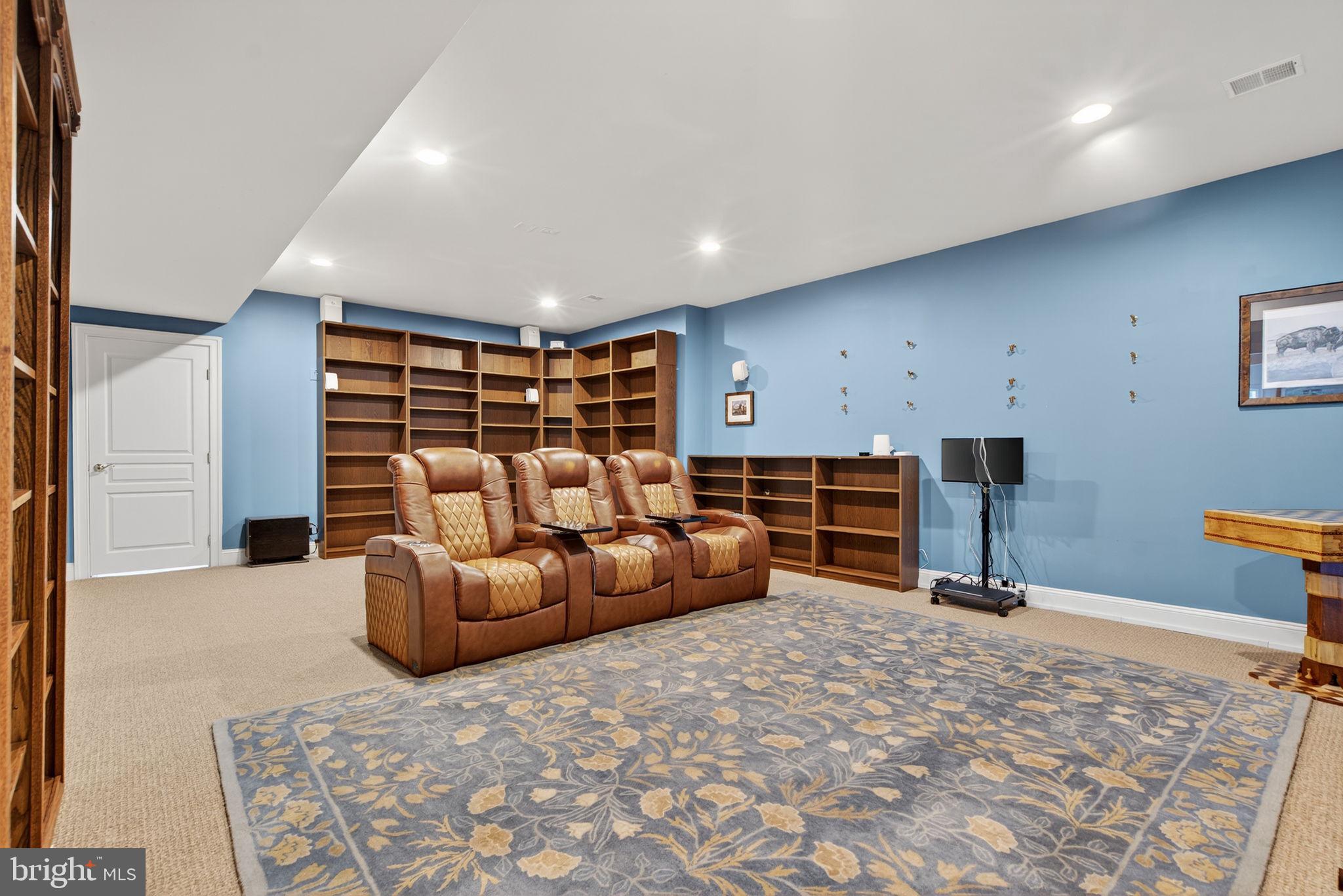 10895 JUSTABOUT FARMS LANE