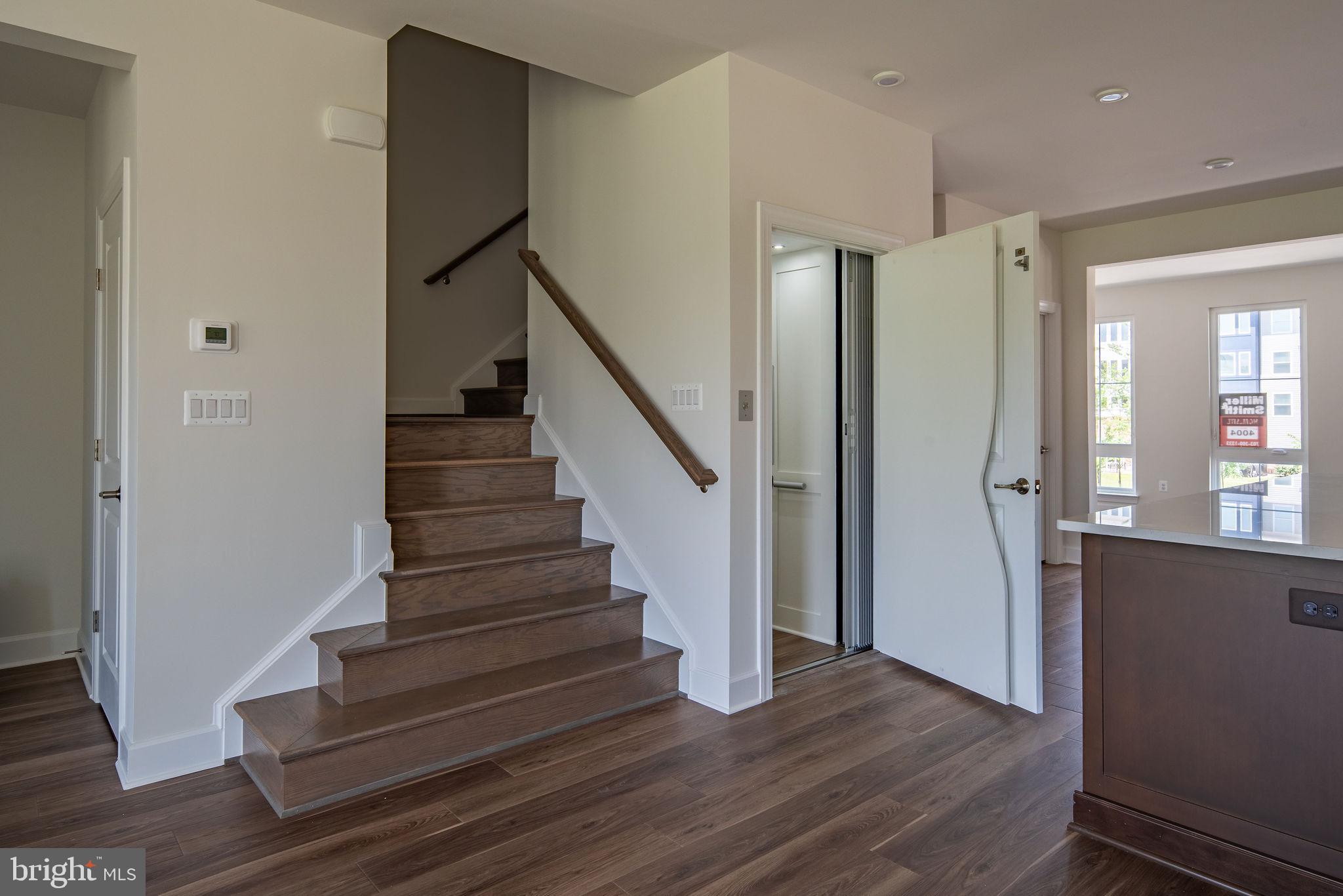 647 Angelfish Way