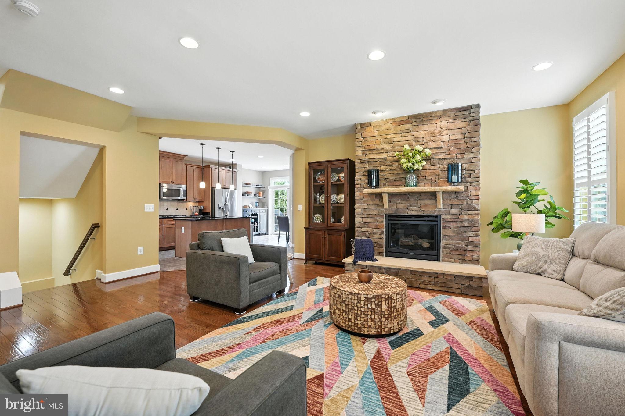 15318 Maribelle Pl