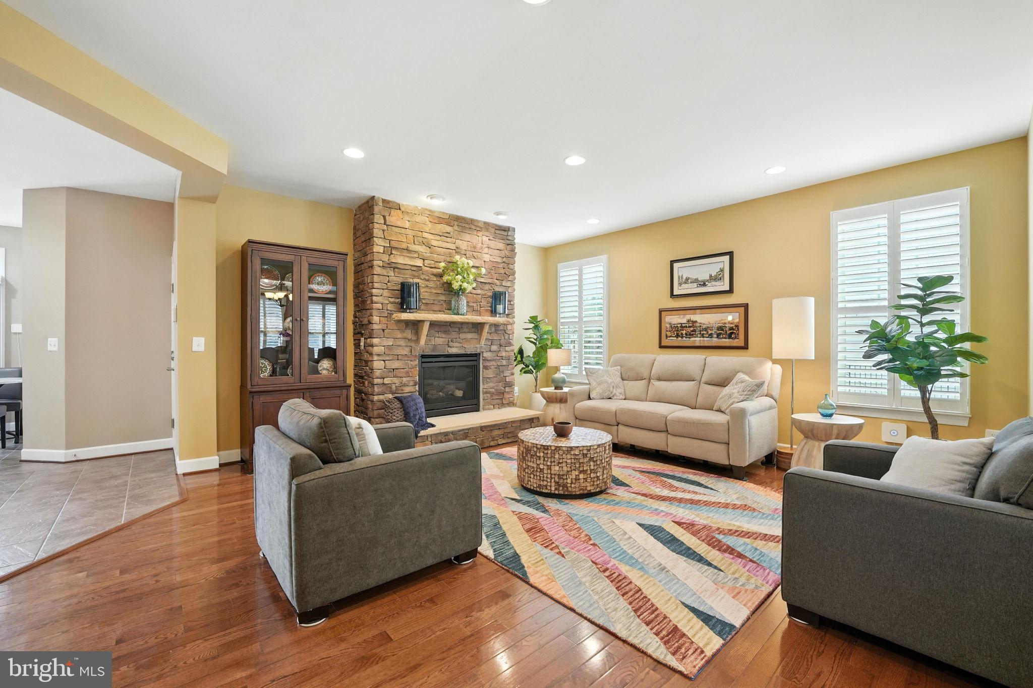 15318 Maribelle Pl
