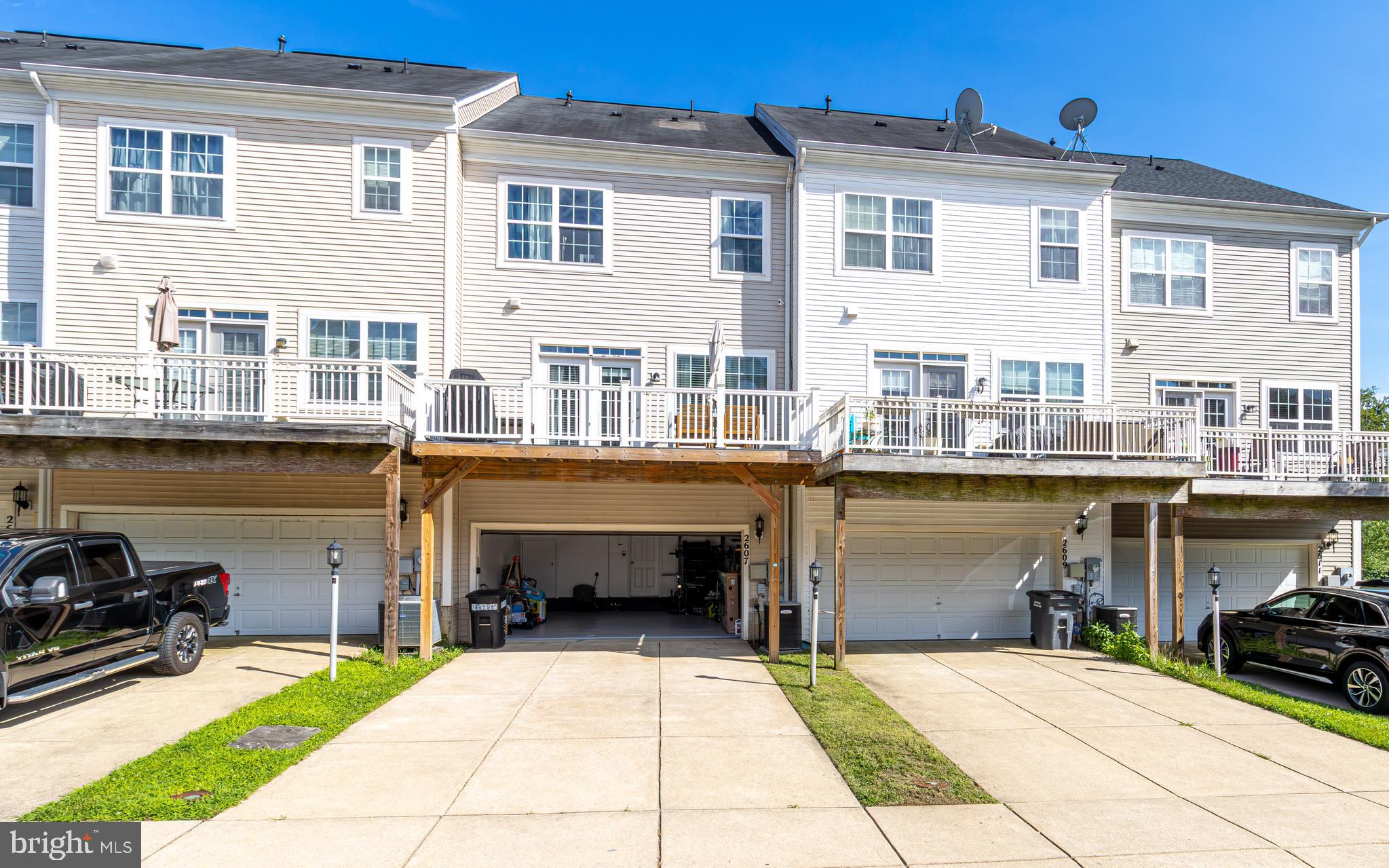 2607 RIVER BASIN LANE