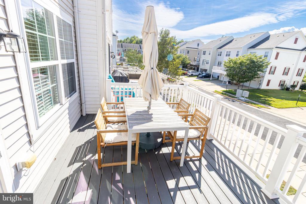 2607 RIVER BASIN LANE