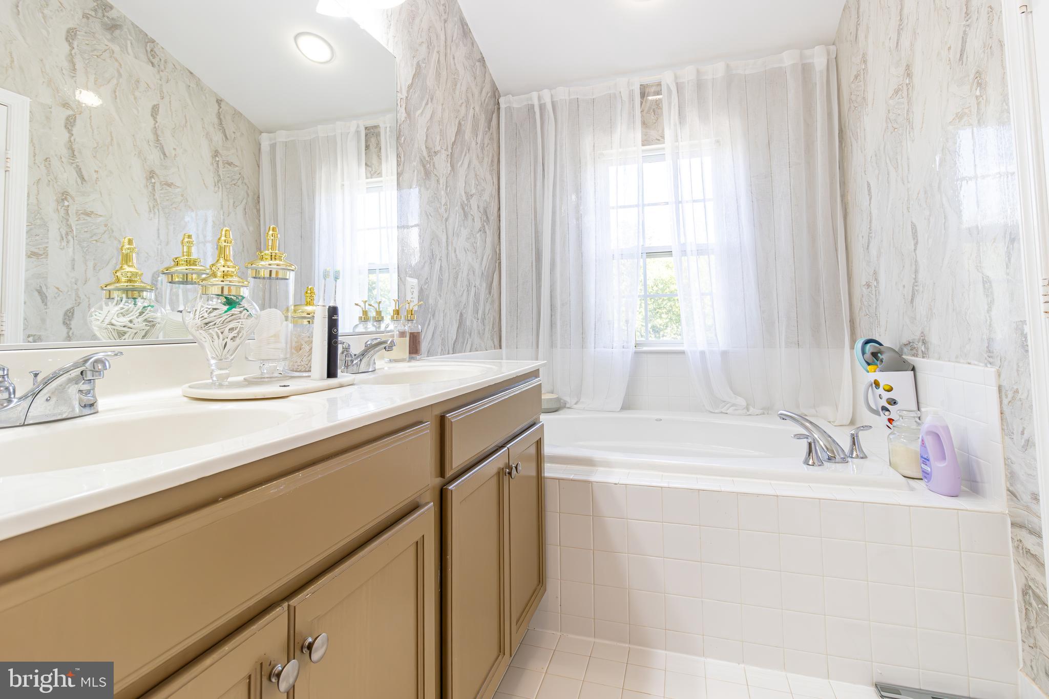 2607 RIVER BASIN LANE