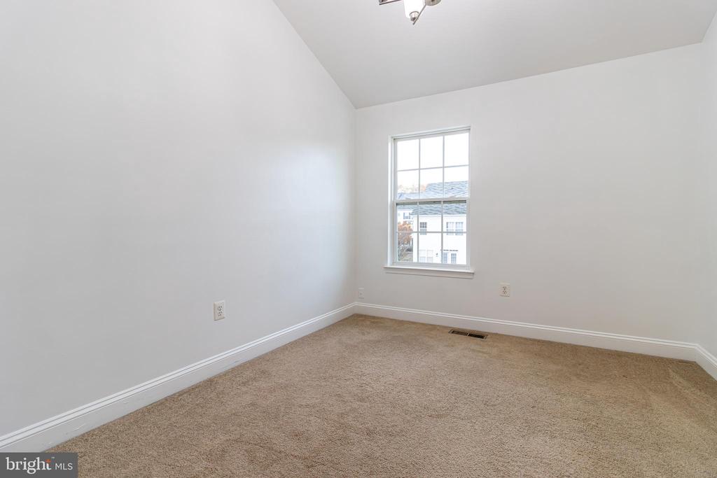 2607 RIVER BASIN LANE