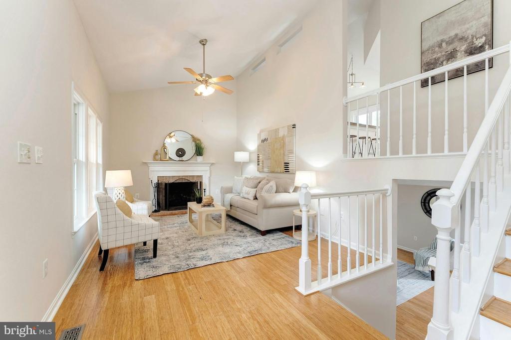 8005 Rocky Rd