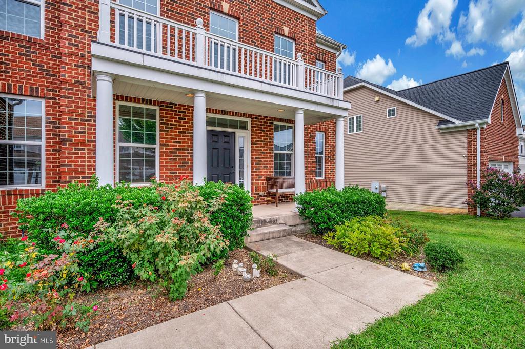 3348 Soaring Cir
