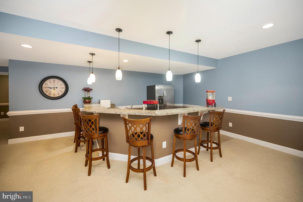 3348 Soaring Cir