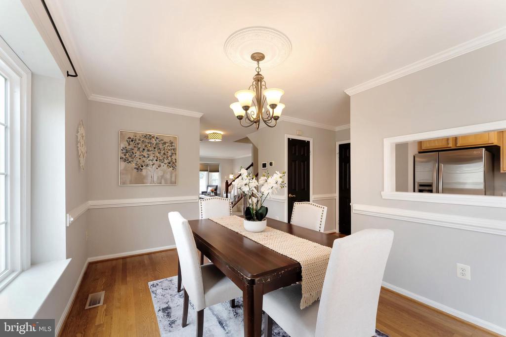 12805 Mill Brook Ct