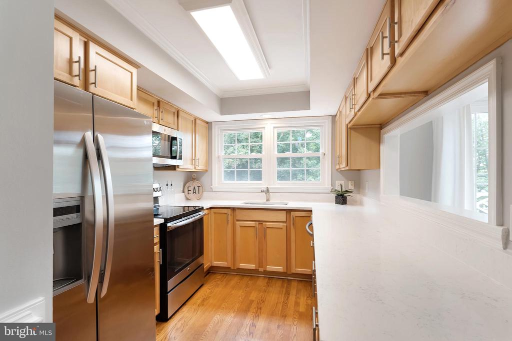 12805 Mill Brook Ct