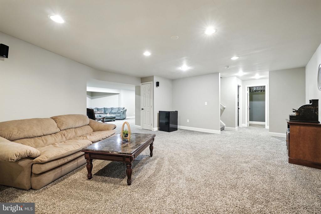 5593 Tucson Ct