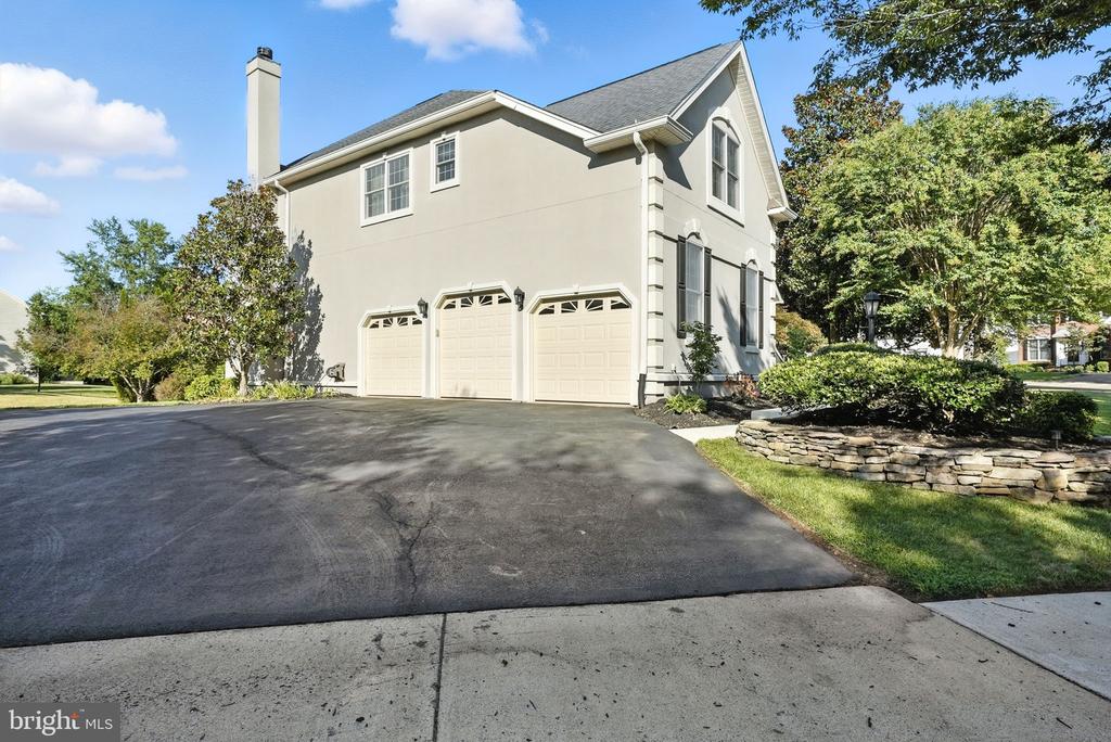 5593 Tucson Ct