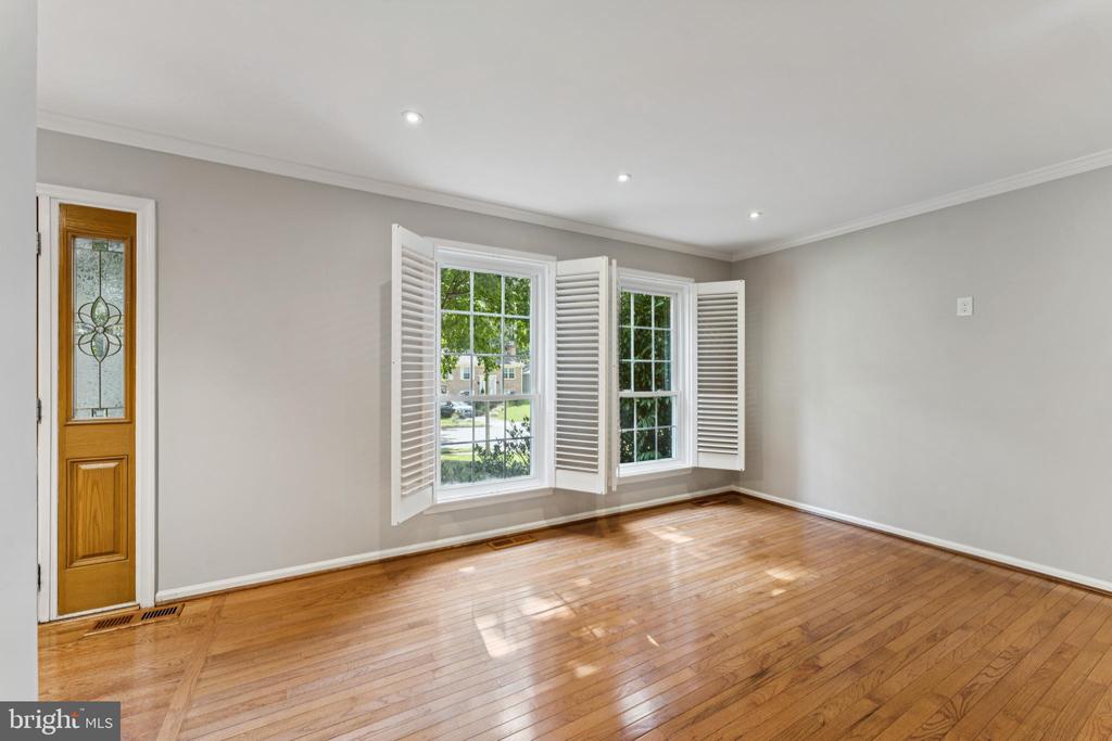 2938 FOX TAIL COURT