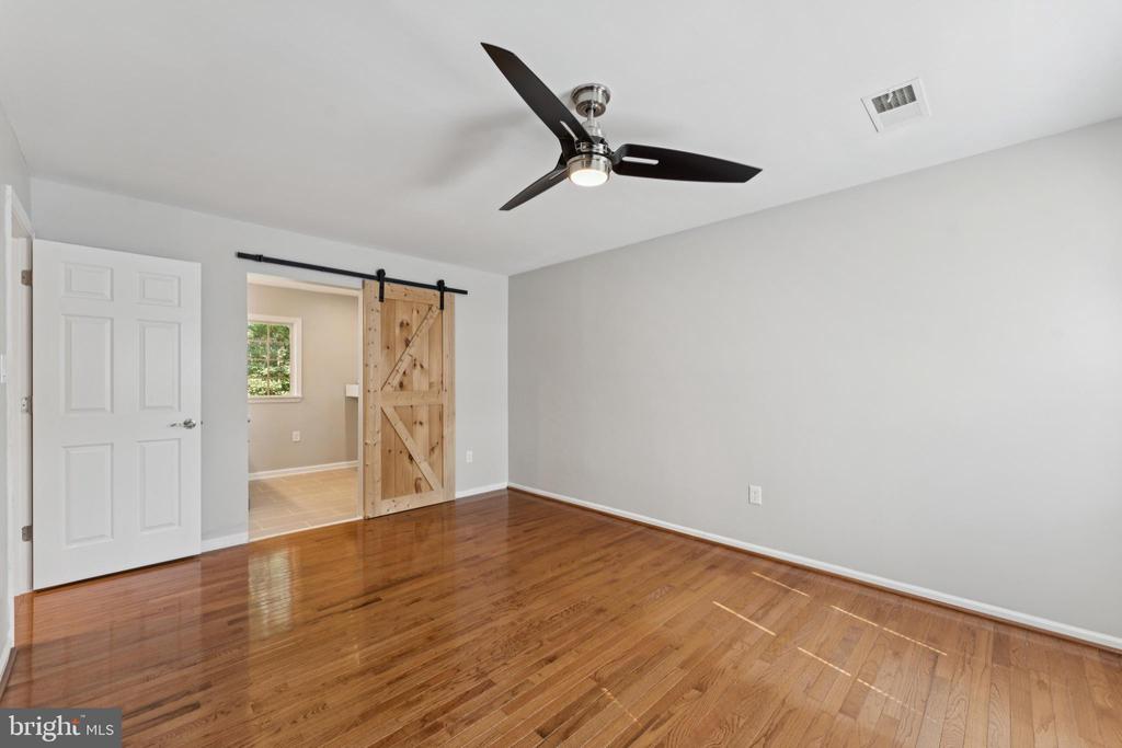 2938 FOX TAIL COURT