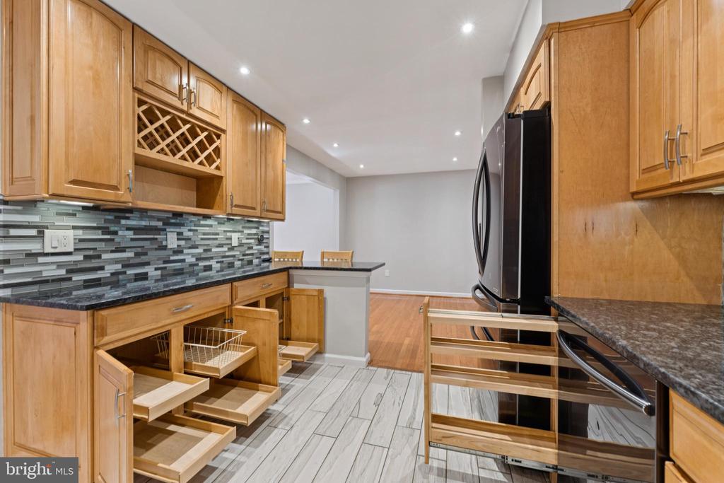 2938 FOX TAIL COURT