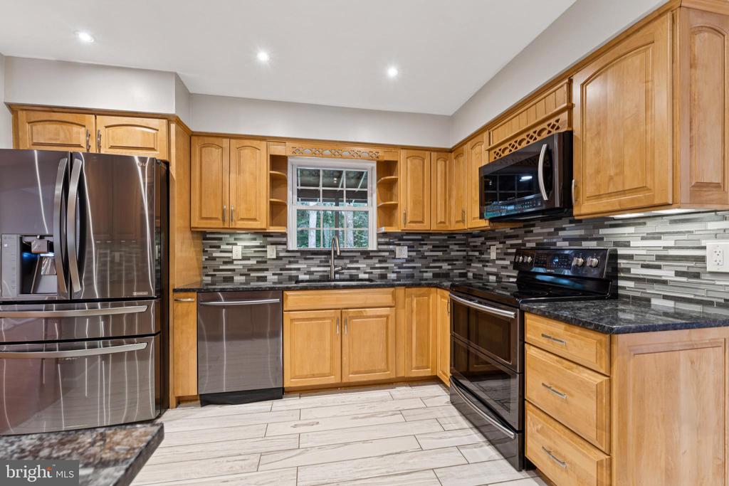 2938 FOX TAIL COURT