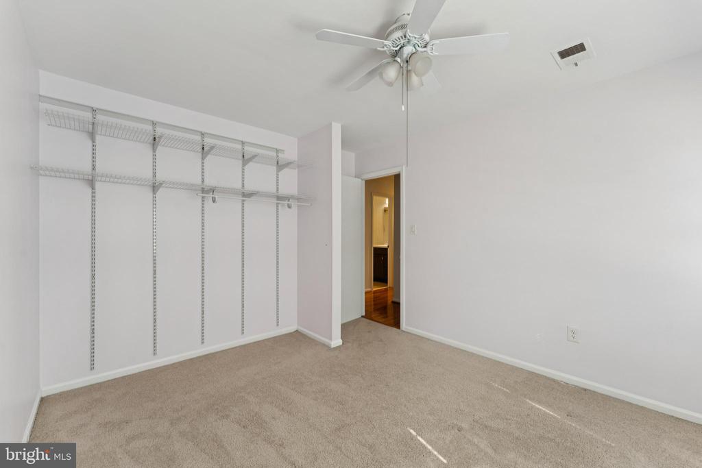 2938 FOX TAIL COURT