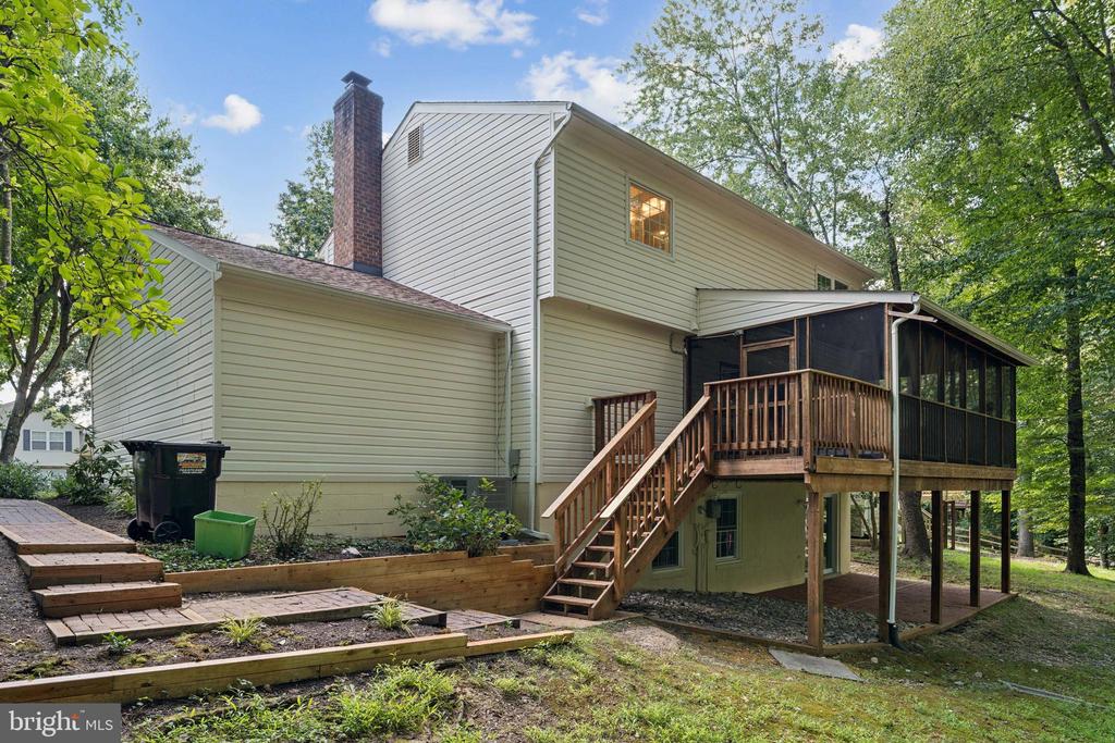 2938 FOX TAIL COURT