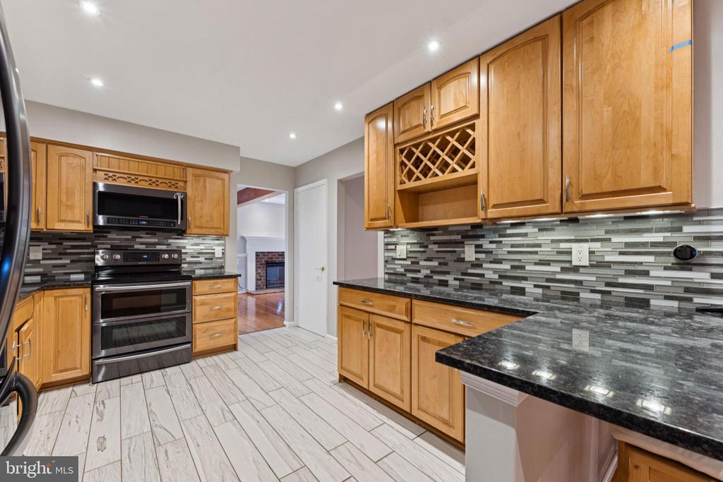 2938 FOX TAIL COURT