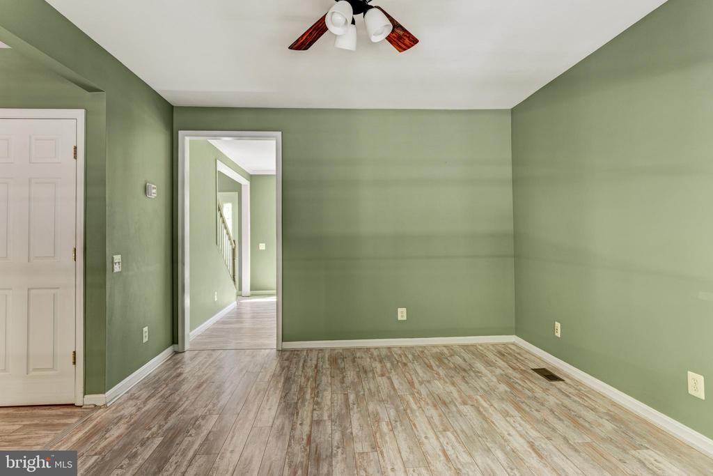 14972 SLIPPERY ELM COURT
