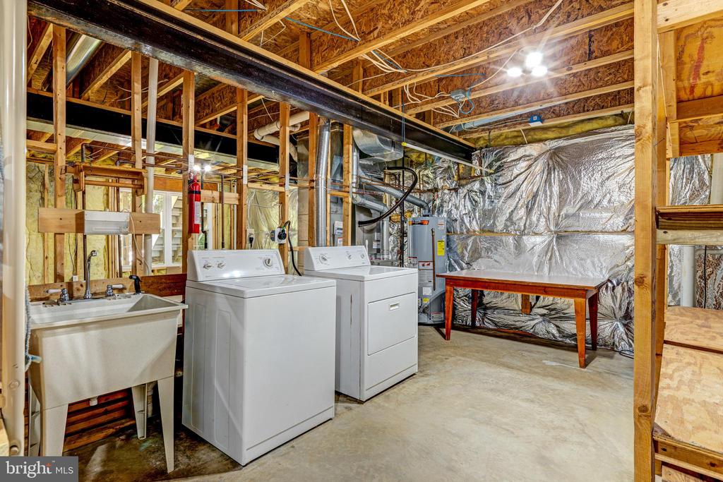 14972 SLIPPERY ELM COURT