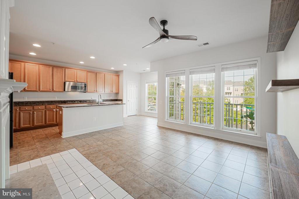 2380 BROOKMOOR LANE