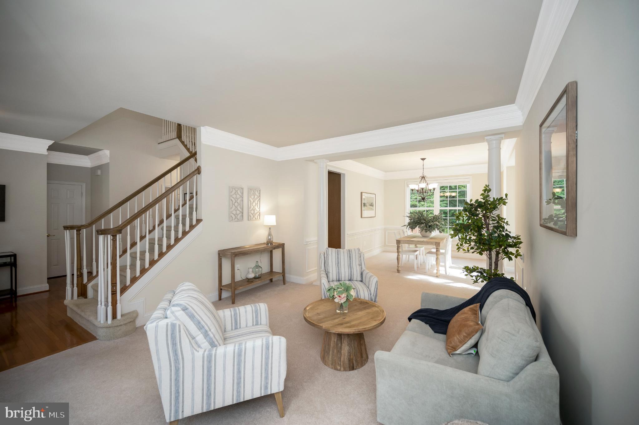 5300 AUSTRA PLACE