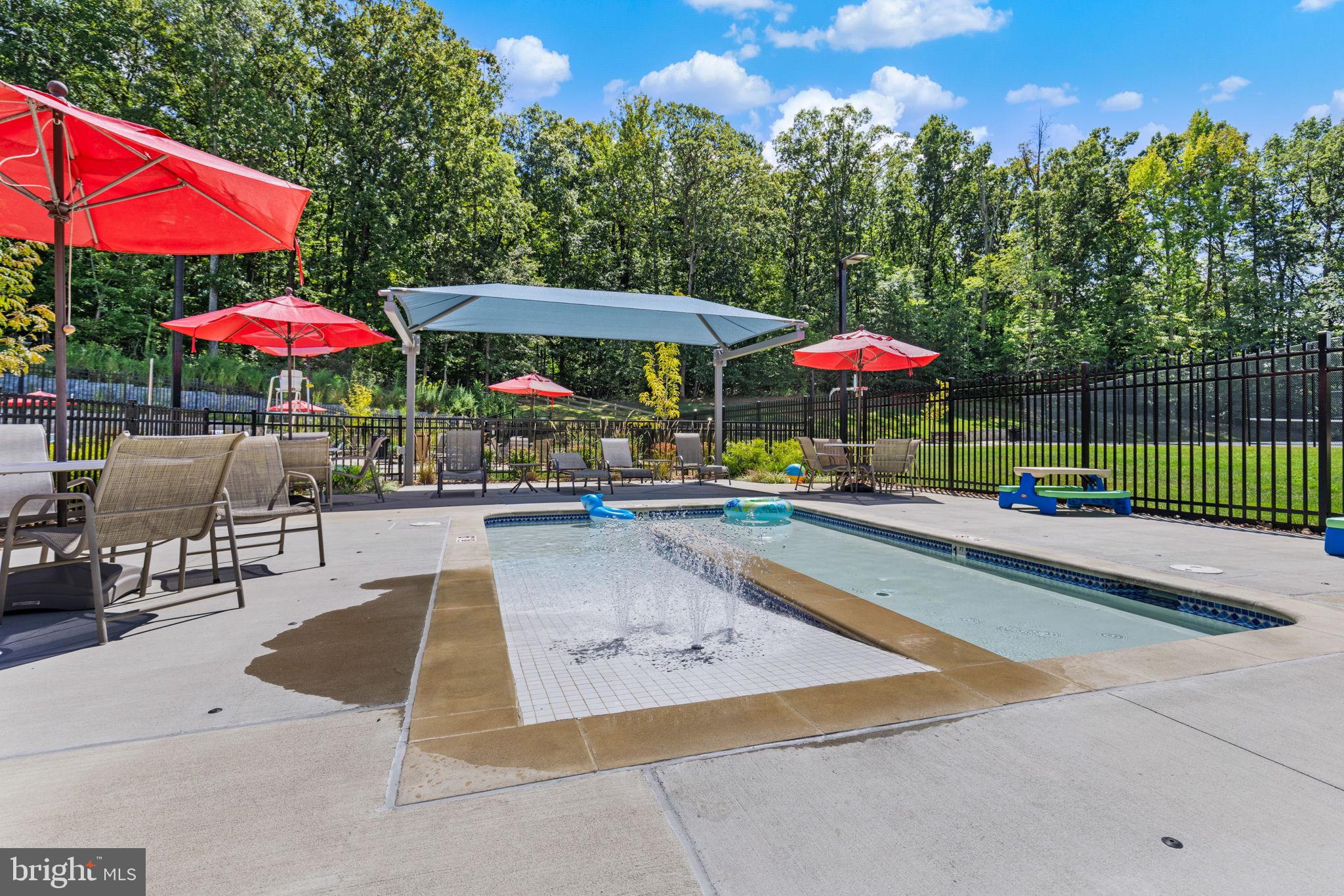 1744 HARTFIELD COURT