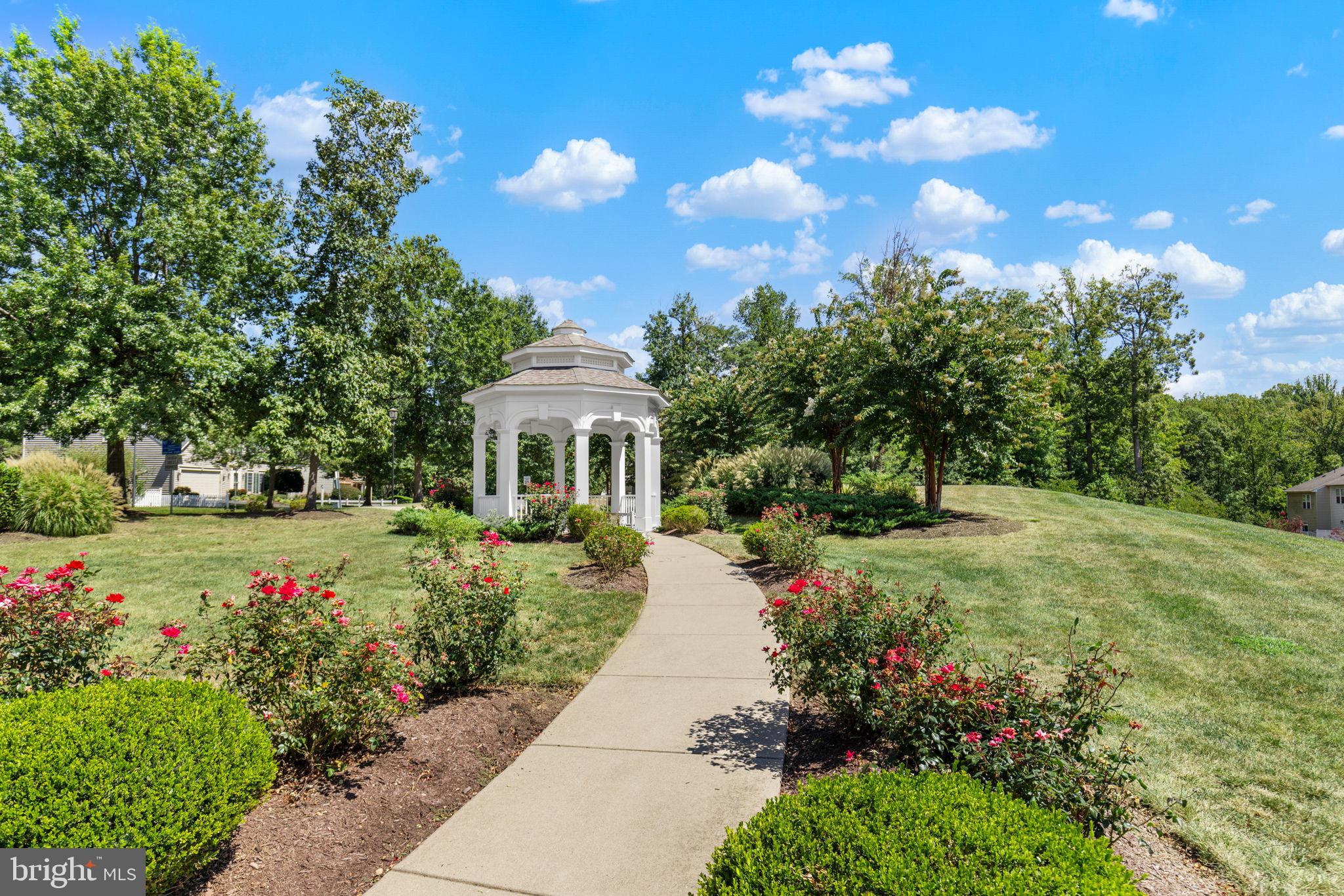 1744 HARTFIELD COURT