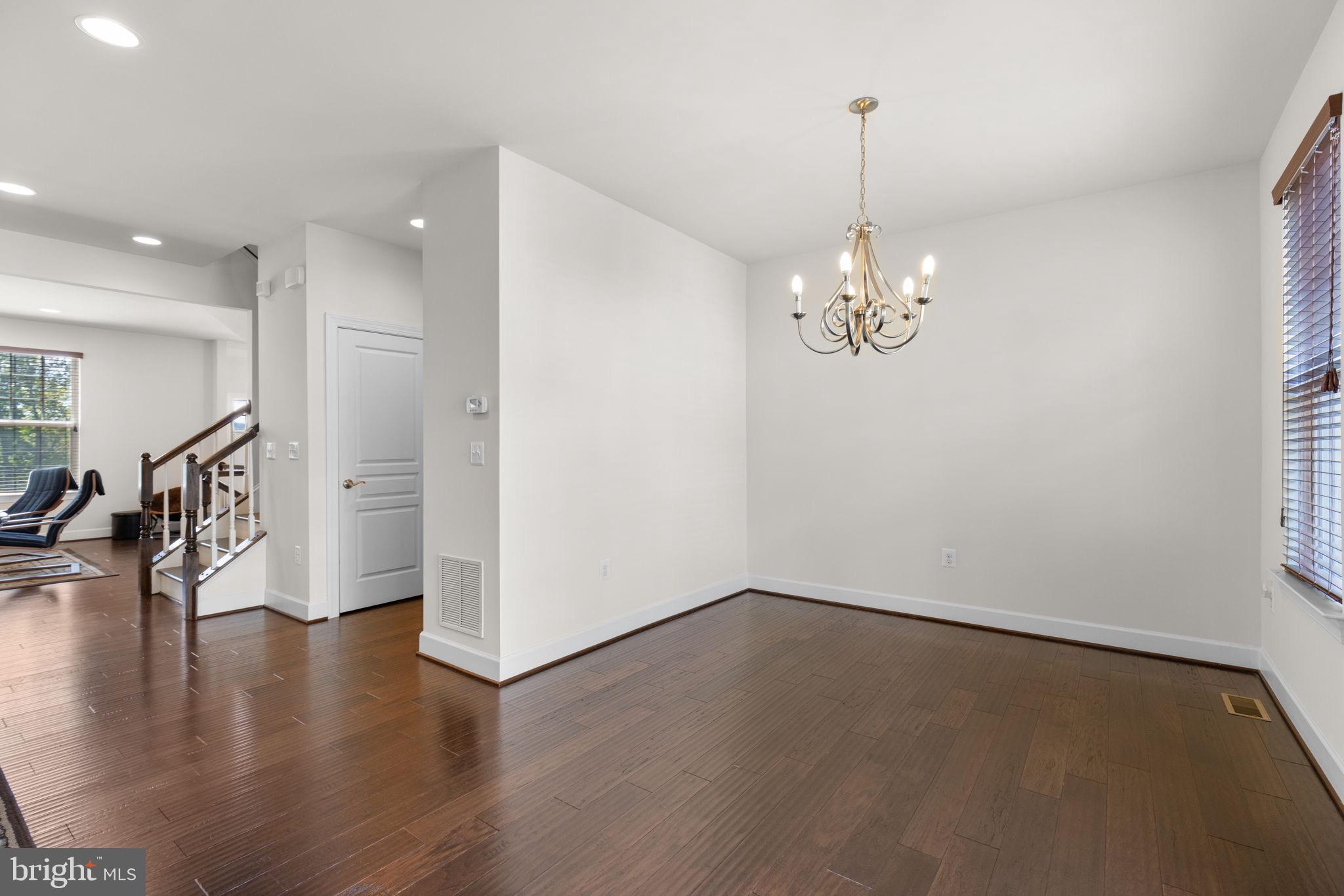 1744 HARTFIELD COURT
