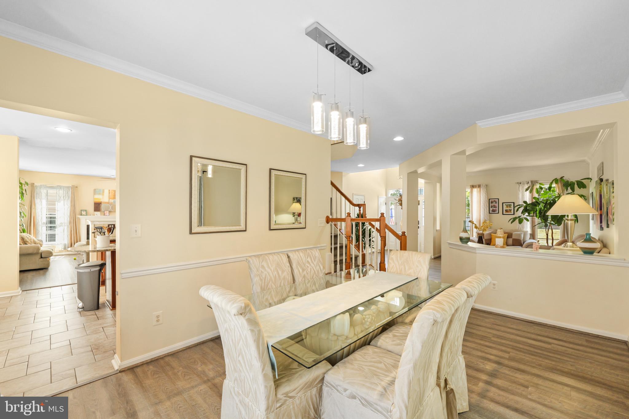 8931 YELLOWLEG COURT