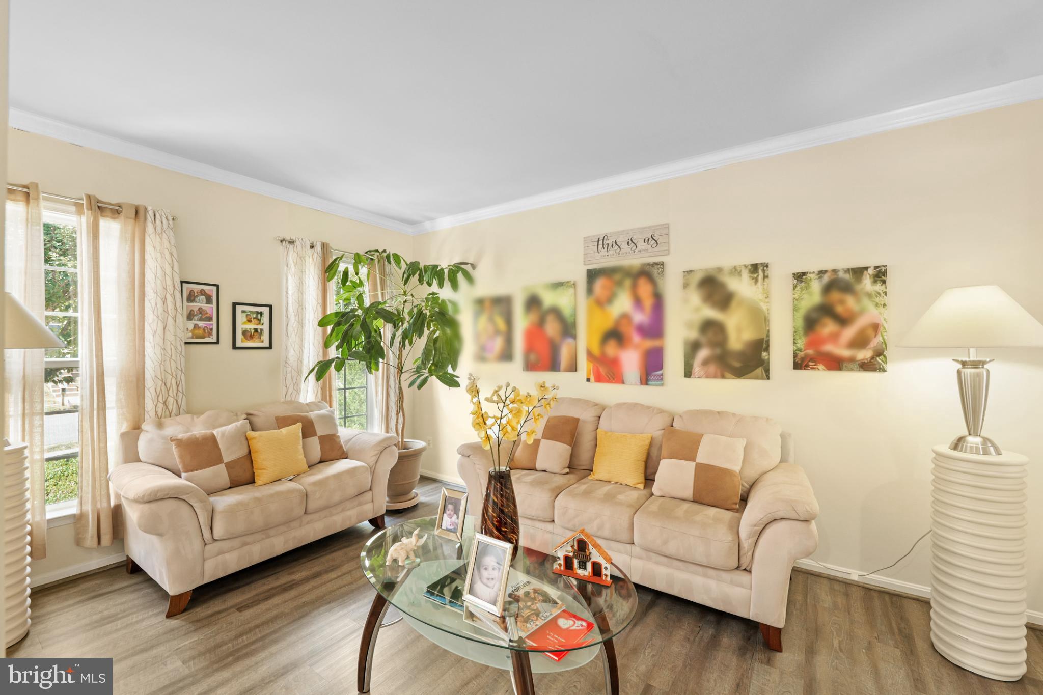 8931 YELLOWLEG COURT