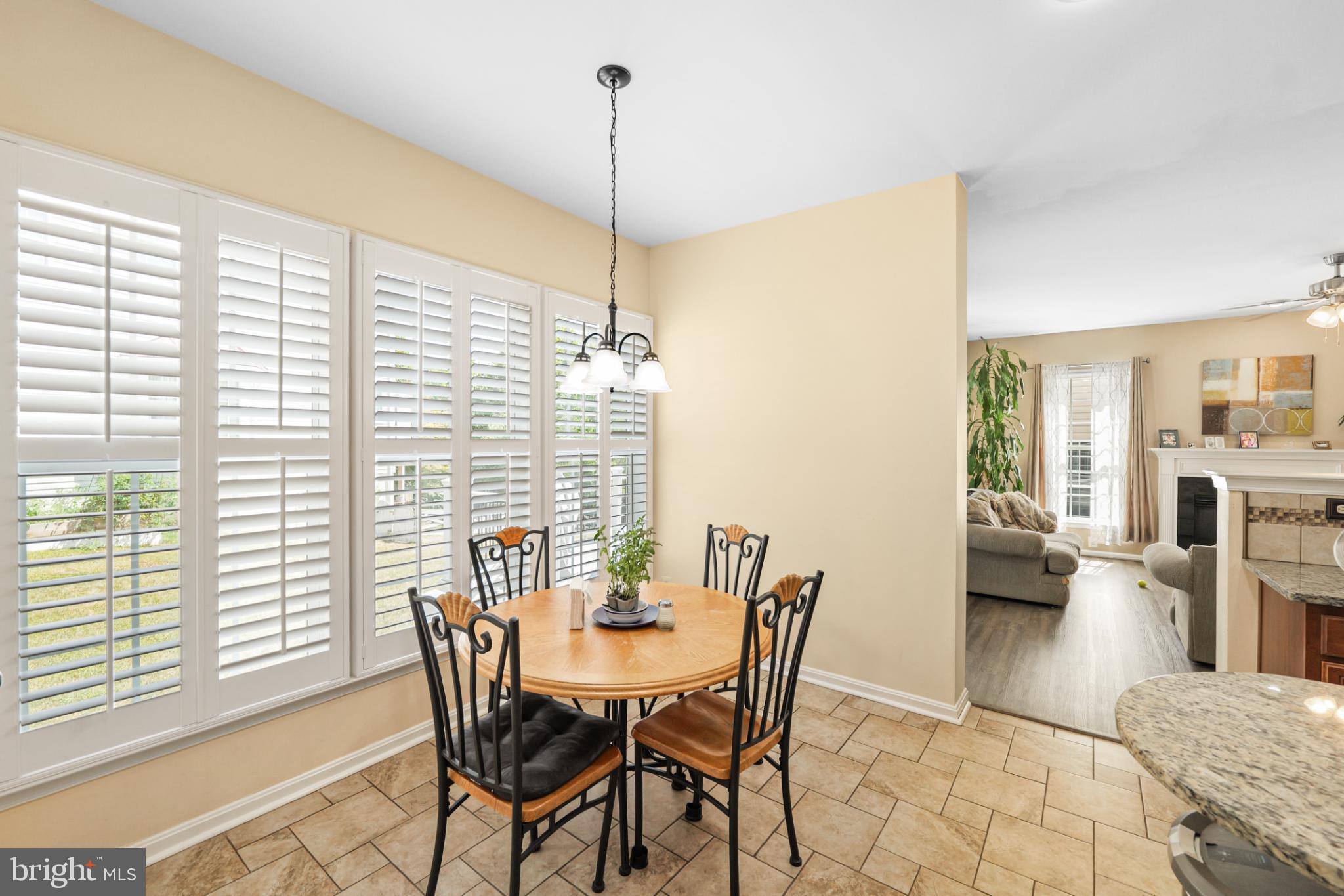 8931 YELLOWLEG COURT