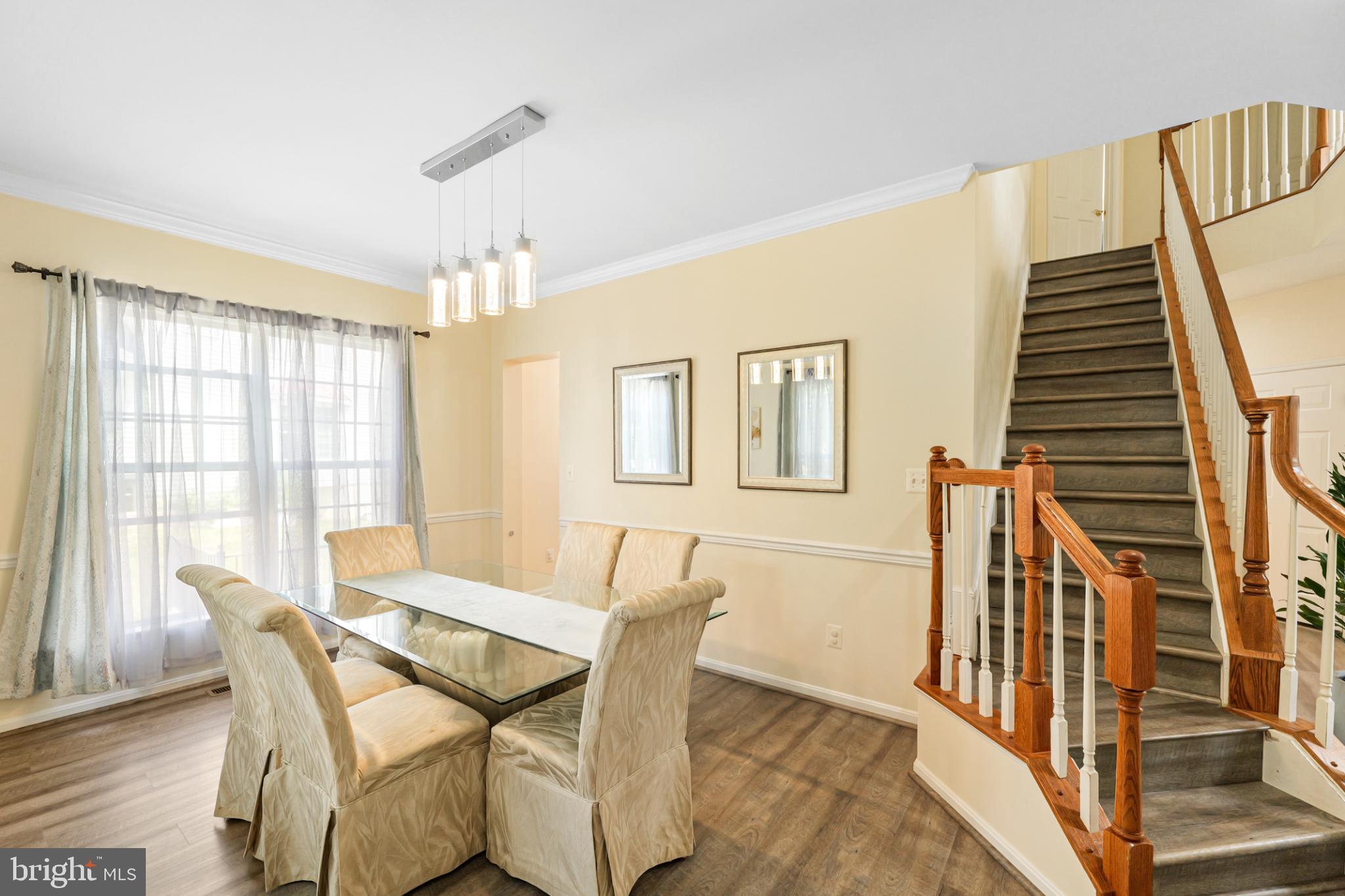 8931 YELLOWLEG COURT