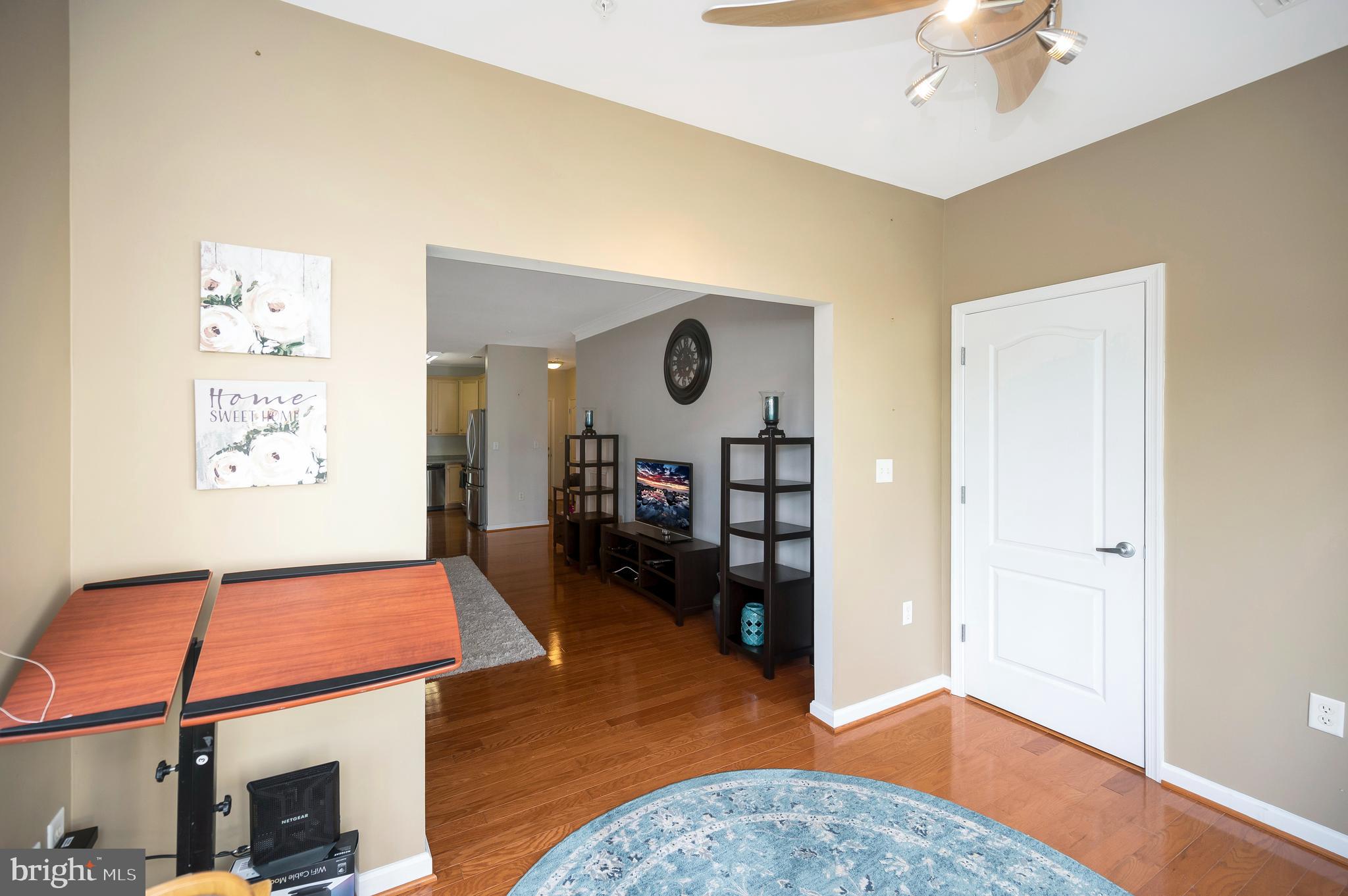 1641 LADUE COURT 203