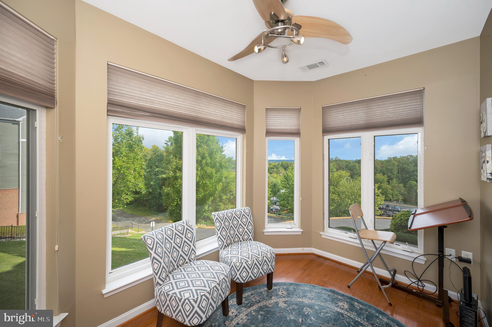 1641 LADUE COURT 203