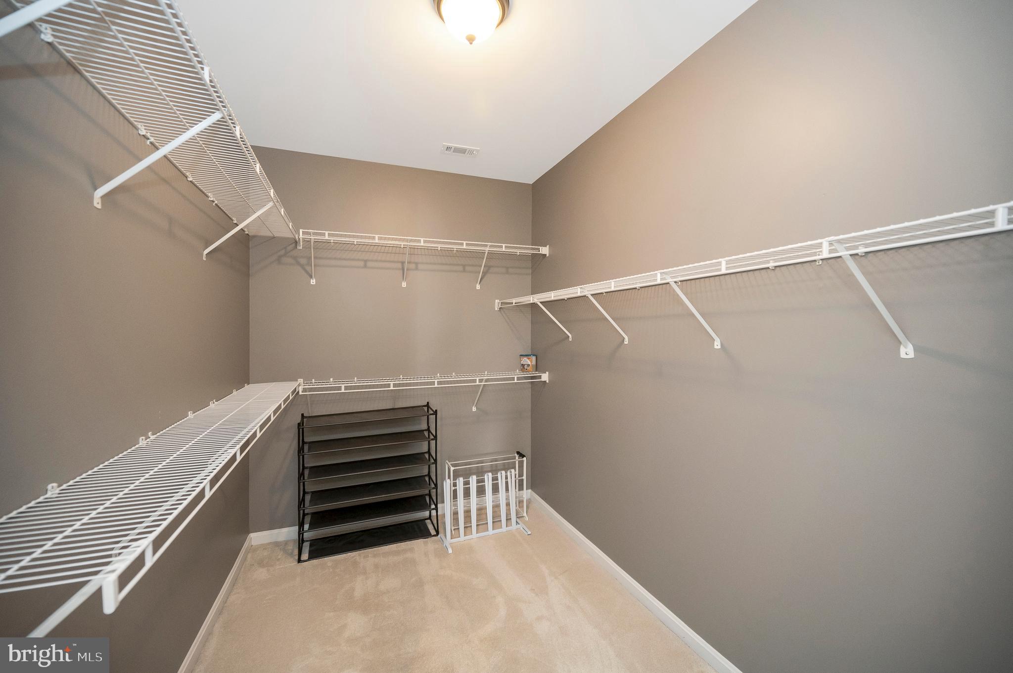 1641 LADUE COURT 203